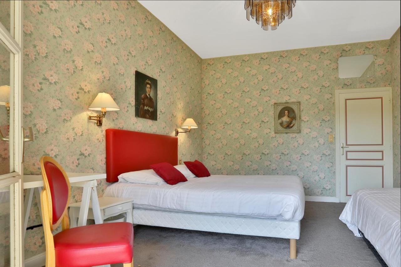 מונטיניאק Domaine De Puy Robert Lascaux - A 800M Grotte De Lascaux - Hotel Avec Piscine - Chambres Et Gites-Appartements - Sarlat - Dordogne מראה חיצוני תמונה