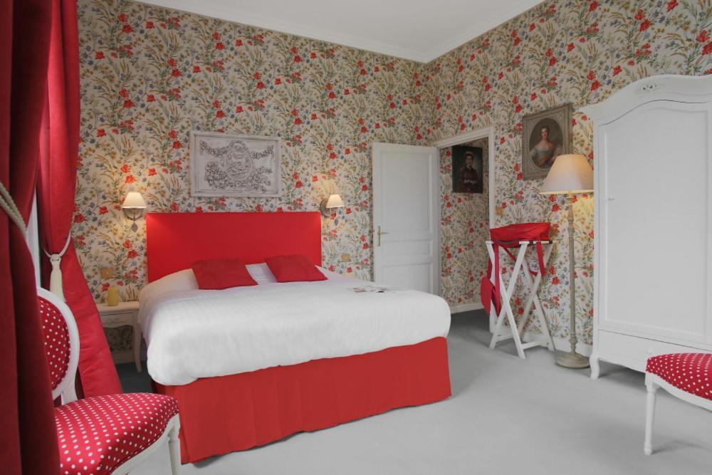 מונטיניאק Domaine De Puy Robert Lascaux - A 800M Grotte De Lascaux - Hotel Avec Piscine - Chambres Et Gites-Appartements - Sarlat - Dordogne מראה חיצוני תמונה