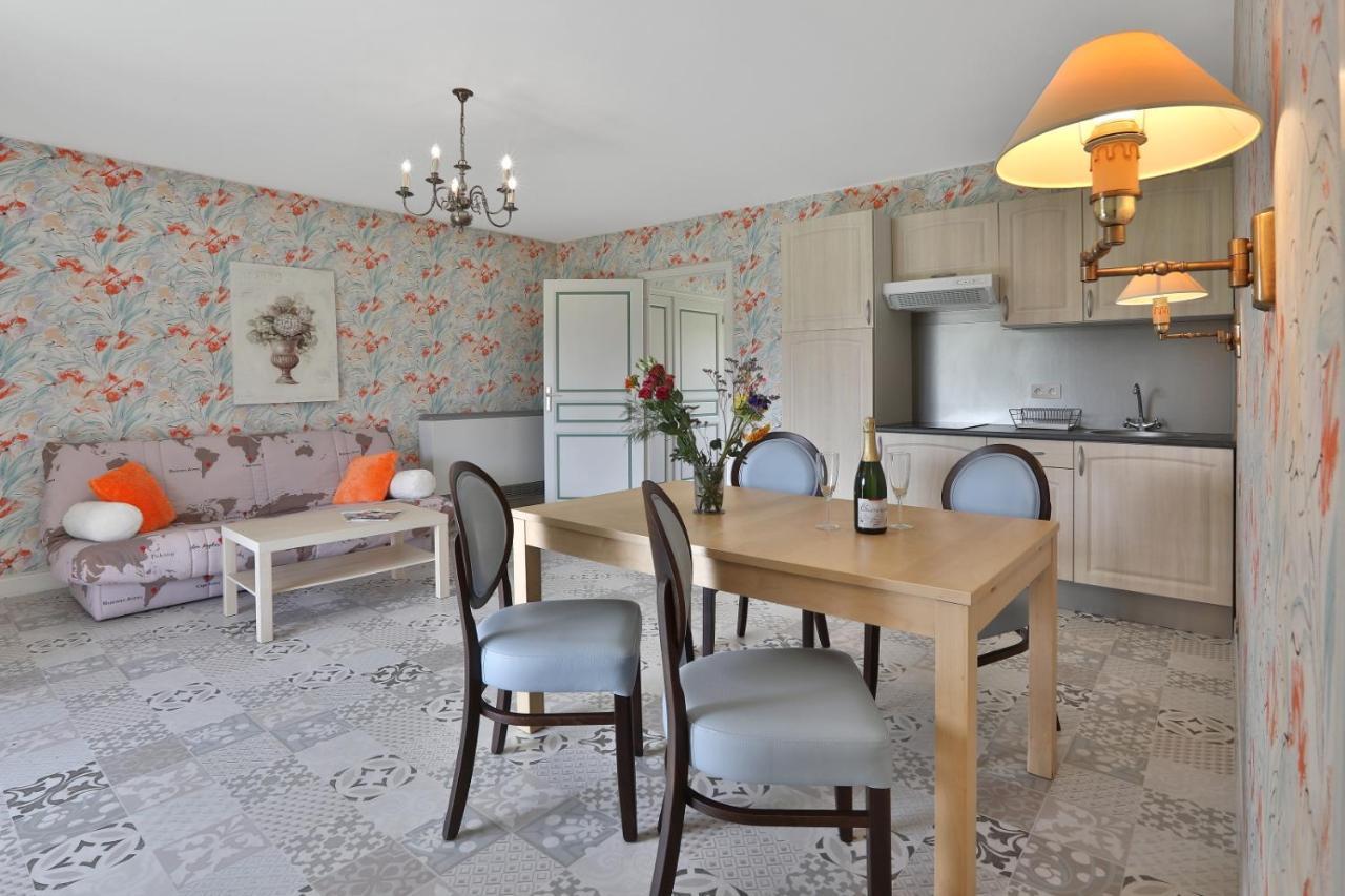 מונטיניאק Domaine De Puy Robert Lascaux - A 800M Grotte De Lascaux - Hotel Avec Piscine - Chambres Et Gites-Appartements - Sarlat - Dordogne מראה חיצוני תמונה