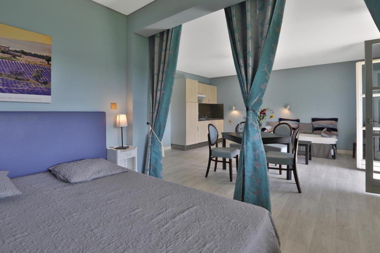 מונטיניאק Domaine De Puy Robert Lascaux - A 800M Grotte De Lascaux - Hotel Avec Piscine - Chambres Et Gites-Appartements - Sarlat - Dordogne מראה חיצוני תמונה